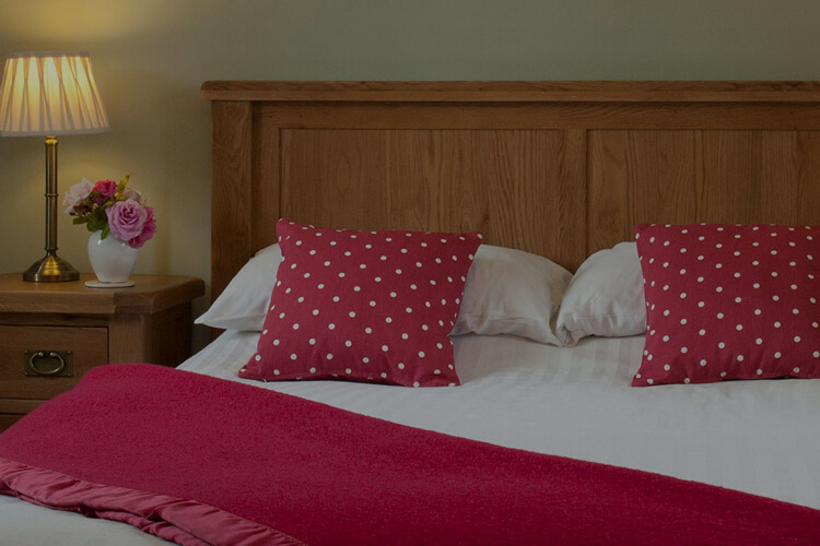 Trengove Farm Cottages - Image 3 - UK Tourism Online