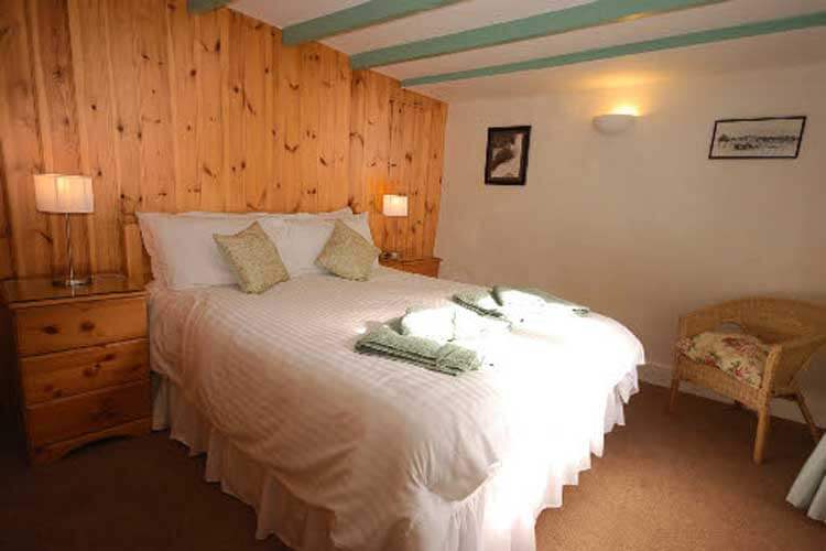 Trewerry Cottages - Image 4 - UK Tourism Online