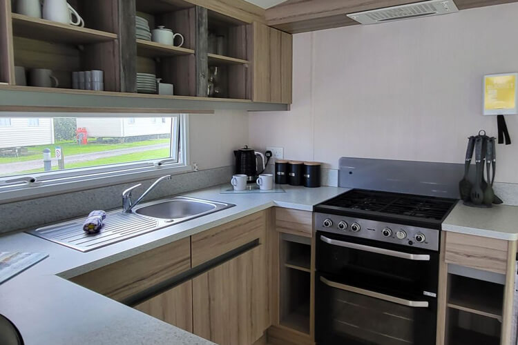 Valley Caravan Park - Image 4 - UK Tourism Online