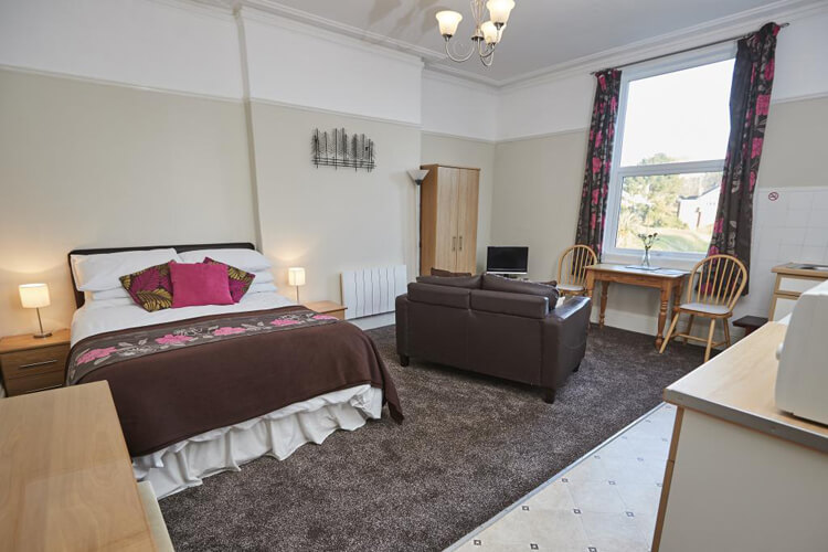 Abbey View Holiday Flats - Image 3 - UK Tourism Online