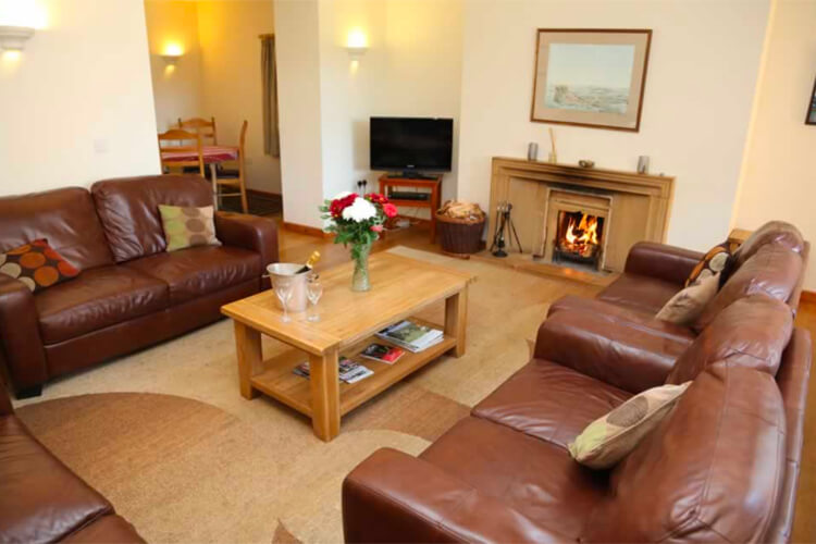 Ashcombe Country Cottages - Image 3 - UK Tourism Online
