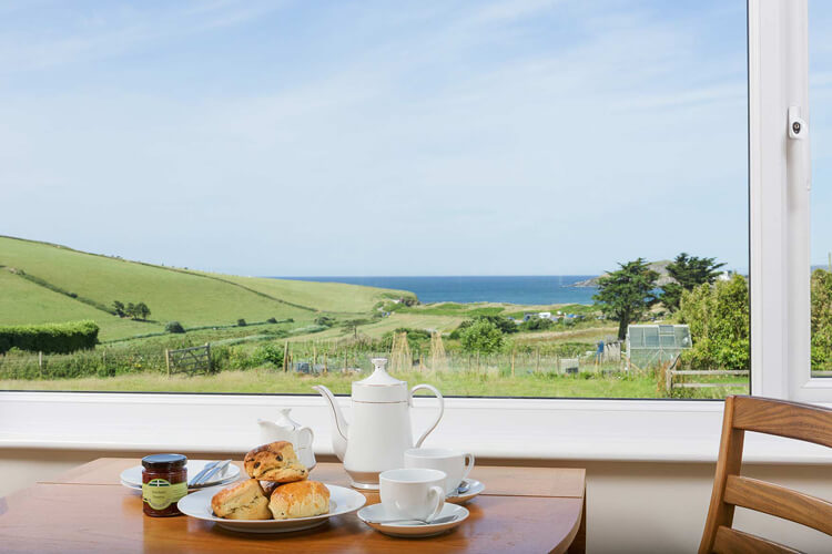 Bantham Holiday Cottages - Image 3 - UK Tourism Online