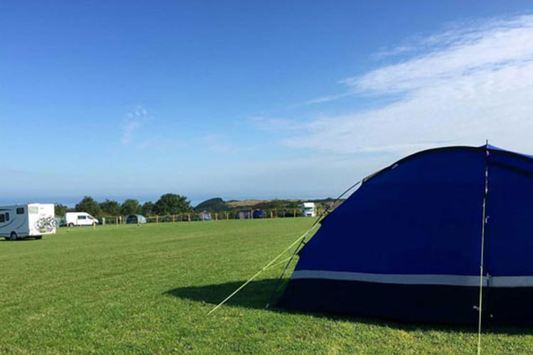 Bay View Farmers Campsite - Image 2 - UK Tourism Online