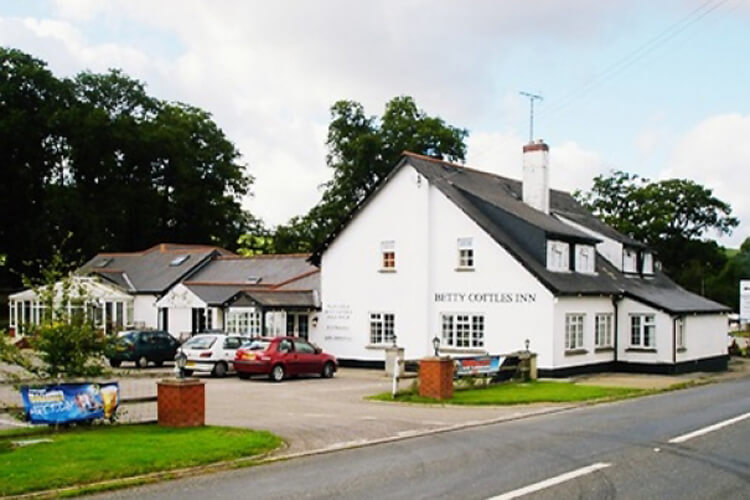 Betty Cottles Inn - Image 1 - UK Tourism Online