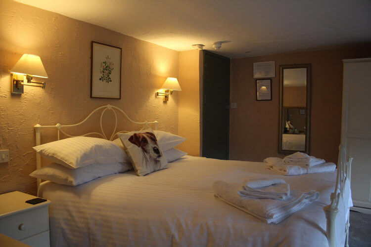 Blue Ball Inn - Image 3 - UK Tourism Online