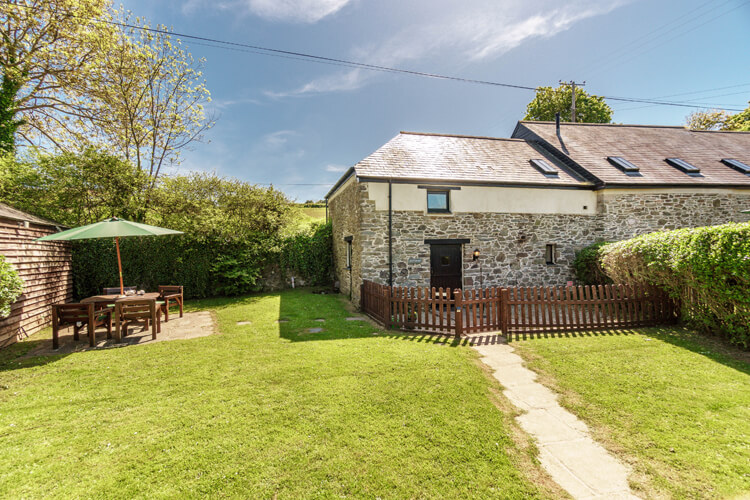 Bolberry Farm Cottages - Image 1 - UK Tourism Online