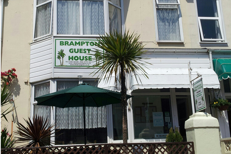 Brampton Guest House - Image 1 - UK Tourism Online