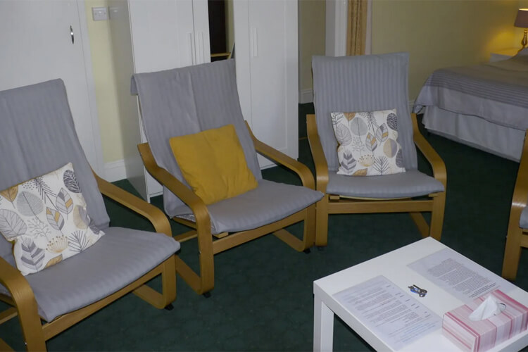 Broadshade Holiday Apartments - Image 3 - UK Tourism Online