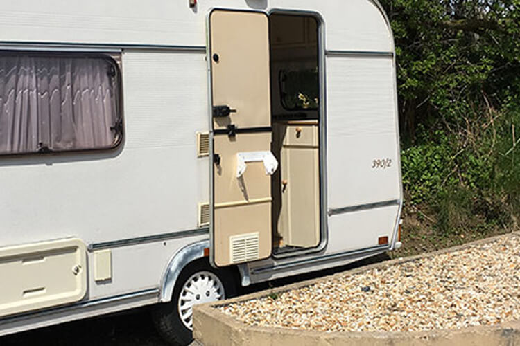 Bundu Camping & Caravan Park - Image 4 - UK Tourism Online