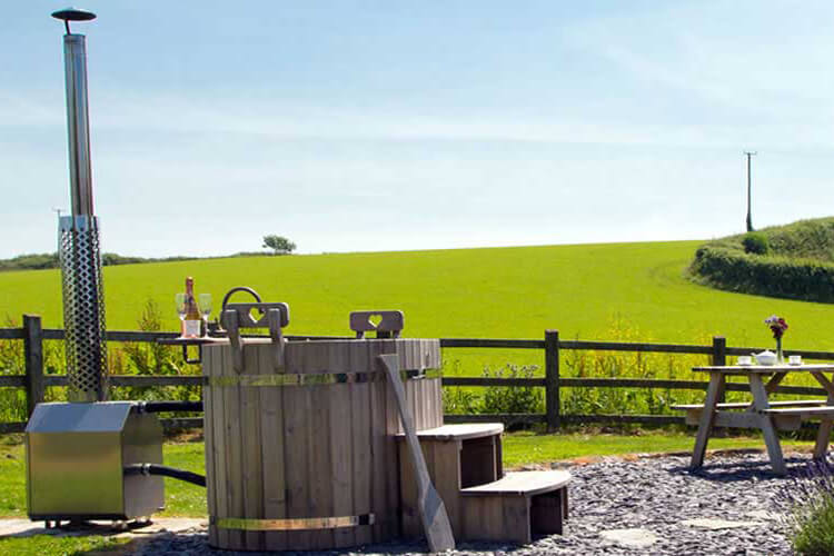 Carswell Farm Cottages - Image 2 - UK Tourism Online