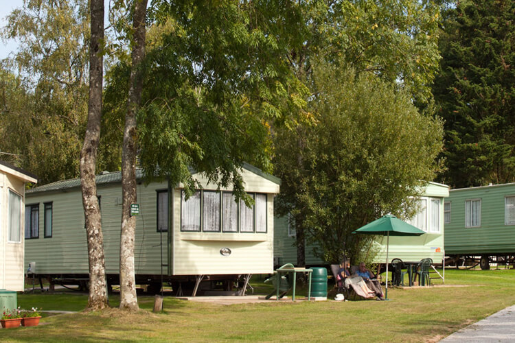 Castle Brake Holiday Park - Image 3 - UK Tourism Online