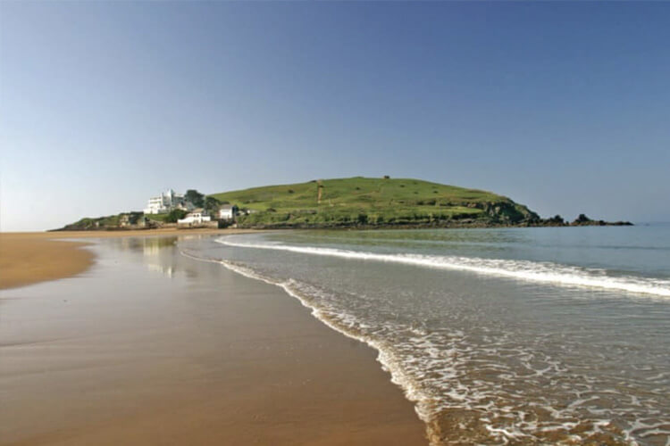 Challaborough Bay Holiday Park - Image 2 - UK Tourism Online