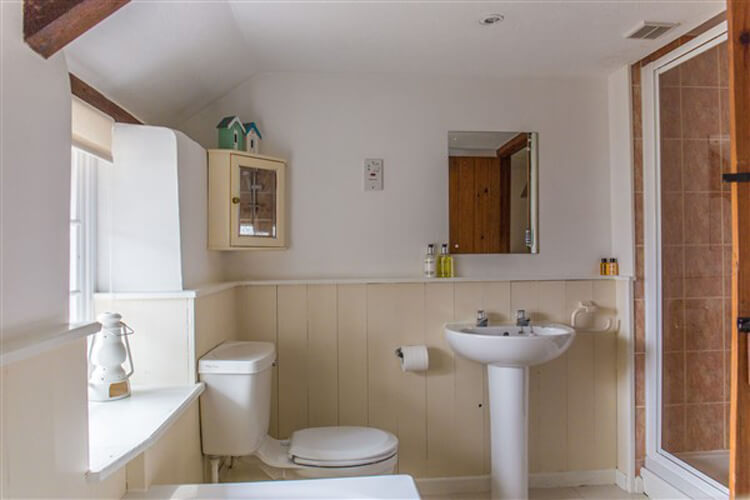 Cheristow Farm Cottages - Image 5 - UK Tourism Online