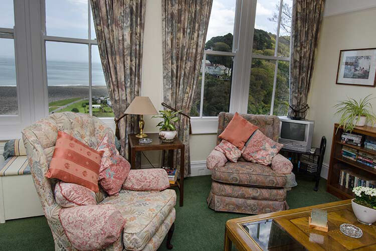 Clooneavin Holiday Apartments - Image 2 - UK Tourism Online