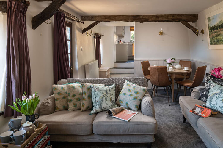 Coulscott House Holiday Cottages - Image 3 - UK Tourism Online