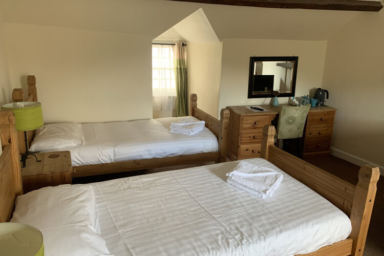 The Cromwell Arms - Image 3 - UK Tourism Online