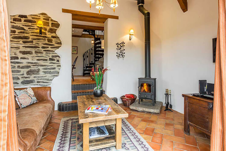 Devon Country Barns - Image 2 - UK Tourism Online