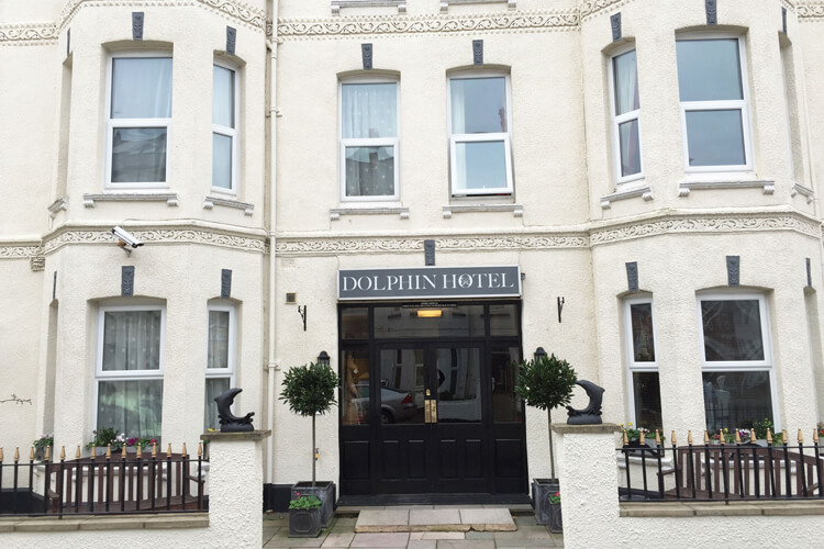 Dolphin Hotel - Image 1 - UK Tourism Online