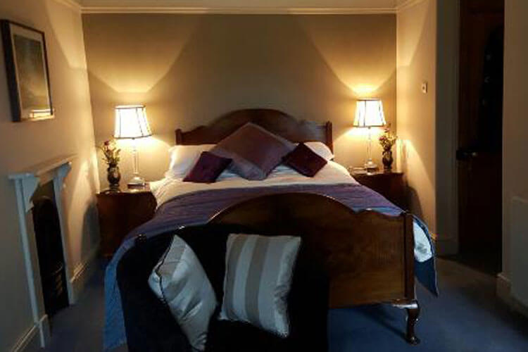 Downton Lodge Country Guest House - Image 2 - UK Tourism Online