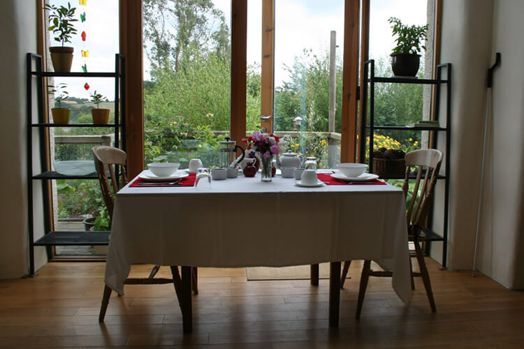 Furzedon Bed and Breakfast - Image 4 - UK Tourism Online