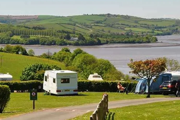 Galmpton Touring Park - Image 1 - UK Tourism Online