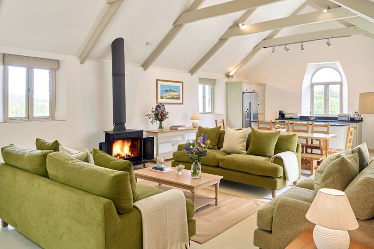 Gitcombe House and Country Cottages - Image 2 - UK Tourism Online