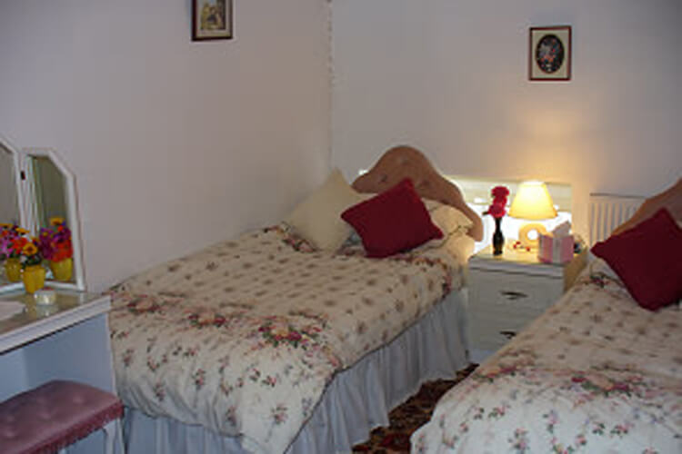 Herton Guest House - Image 2 - UK Tourism Online