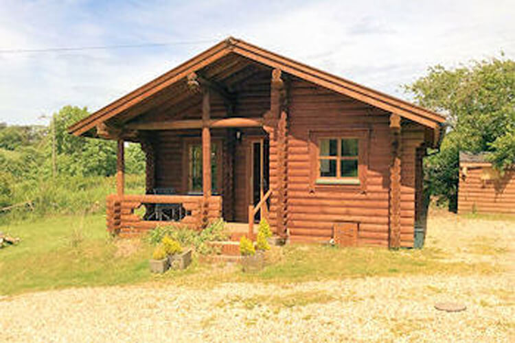 Higher Manor Farm Holidays - Image 1 - UK Tourism Online