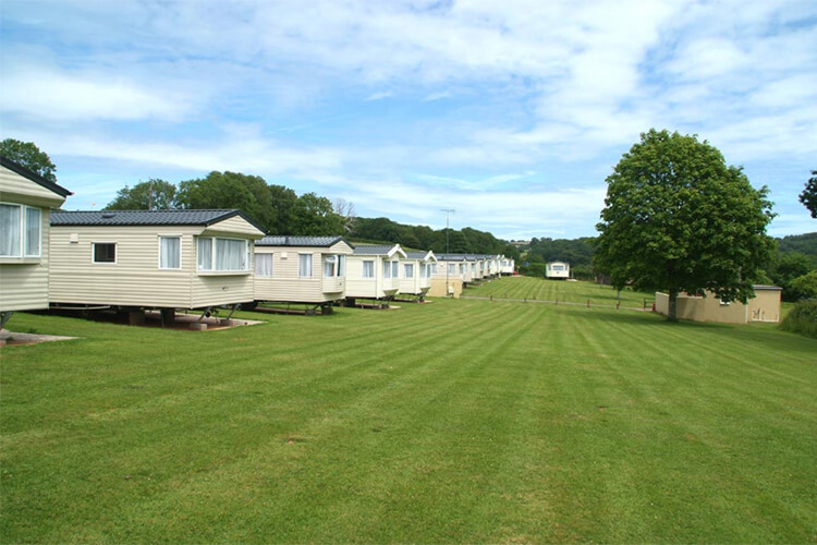 Higher Well Farm Holiday Park - Image 4 - UK Tourism Online