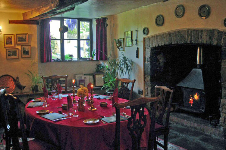 Huxtable Farm Bed and Breakfast - Image 3 - UK Tourism Online