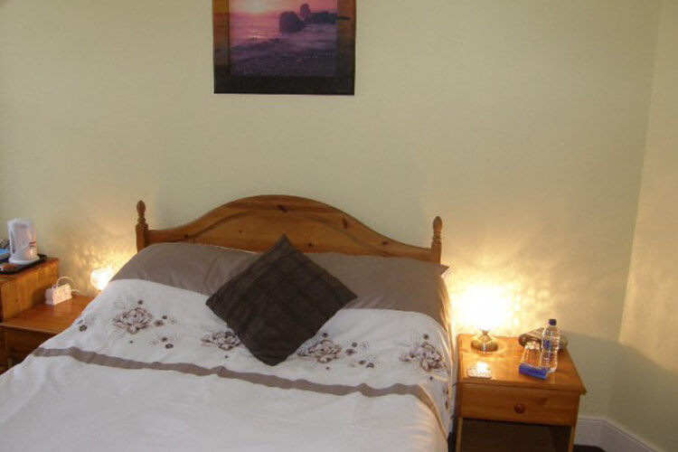 Kingswinford Guest House - Image 5 - UK Tourism Online