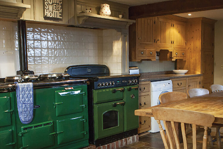 Lambscombe Farm Cottages - Image 2 - UK Tourism Online