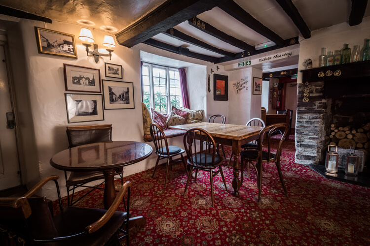 Lifton Hall - Image 5 - UK Tourism Online