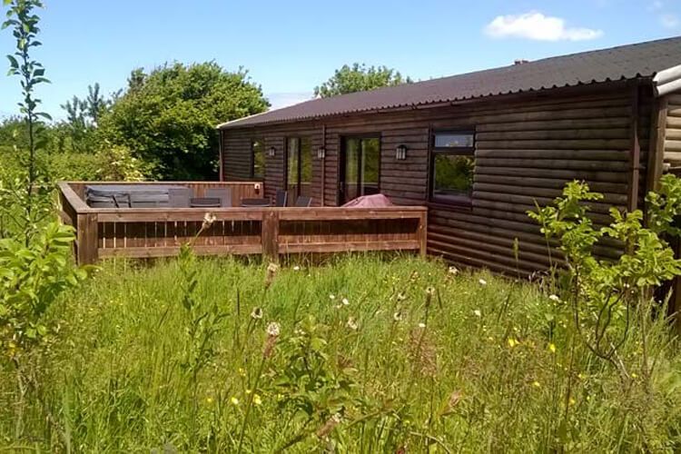 Orchard Lodges - Image 1 - UK Tourism Online