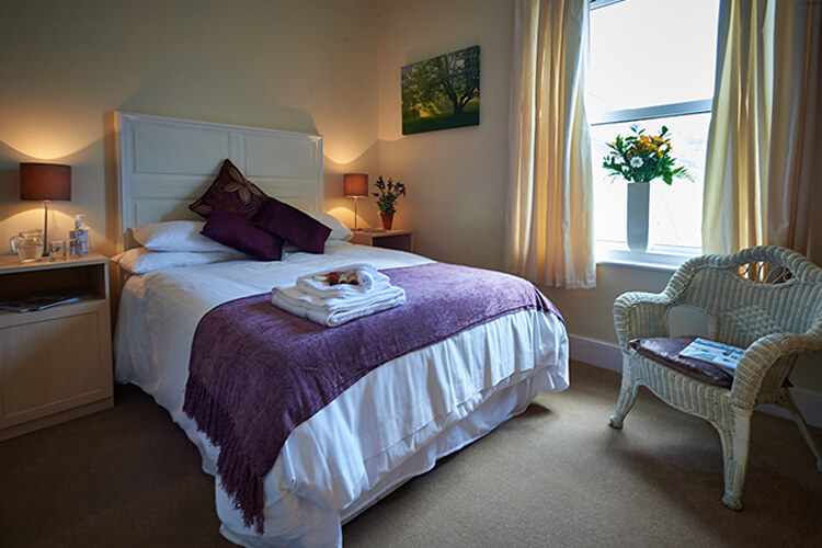 Lynstead House - Image 3 - UK Tourism Online