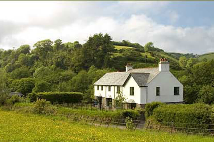 Meadpool House - Image 1 - UK Tourism Online