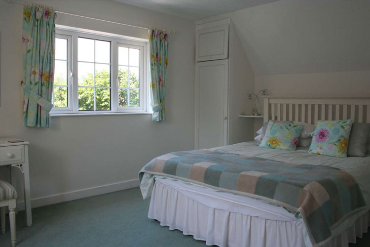 Monkswell Park Cottage & Monkswell Park Garden Rooms - Image 4 - UK Tourism Online