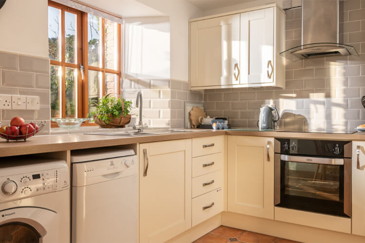 Nethway Farm Holiday Cottages - Image 3 - UK Tourism Online
