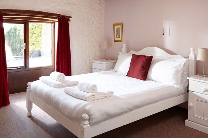 Newhouse Farm Cottages Thumbnail | Tiverton - Devon | UK Tourism Online