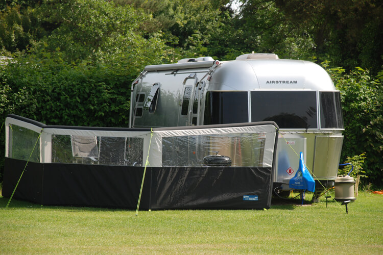 Oakdown Touring and Holiday Caravan Park - Image 3 - UK Tourism Online