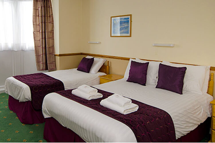 Palm Court Hotel - Image 2 - UK Tourism Online