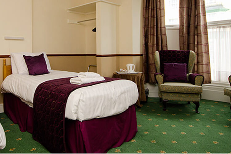 Palm Court Hotel - Image 3 - UK Tourism Online