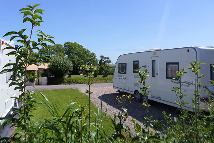 Parkland Camping & Caravan Site - Image 1 - UK Tourism Online