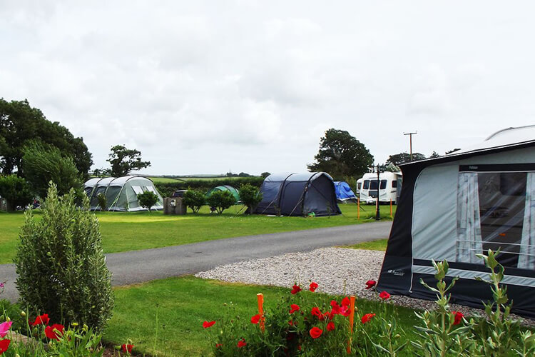 Parkland Camping & Caravan Site - Image 2 - UK Tourism Online