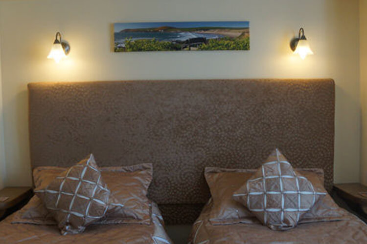 Poplars Hotel - Image 2 - UK Tourism Online