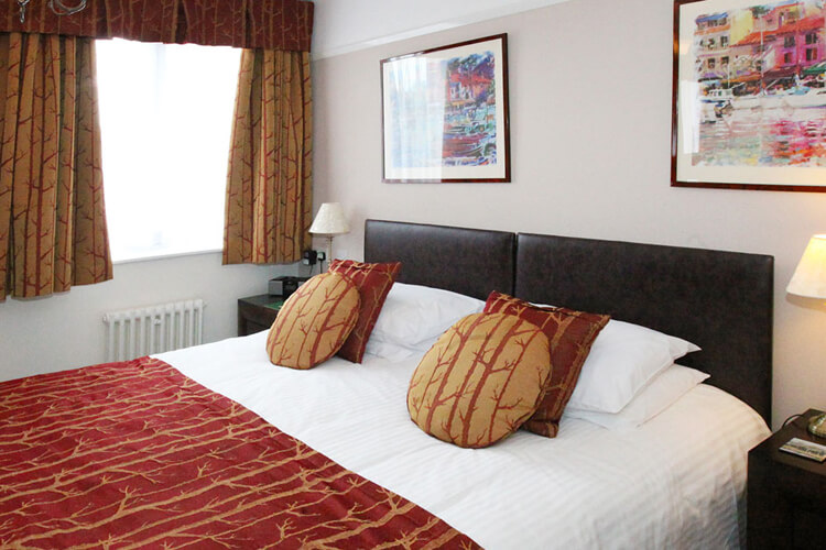 Robin Hill Hotel - Image 2 - UK Tourism Online