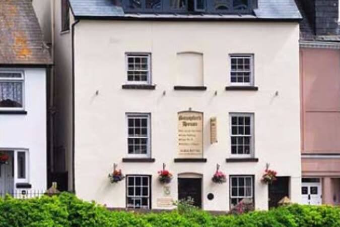 Sampford House Guest House Thumbnail | Brixham - Devon | UK Tourism Online