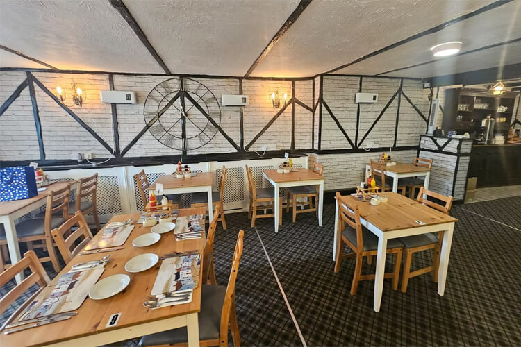 Sherborne Lodge Hotel - Image 5 - UK Tourism Online