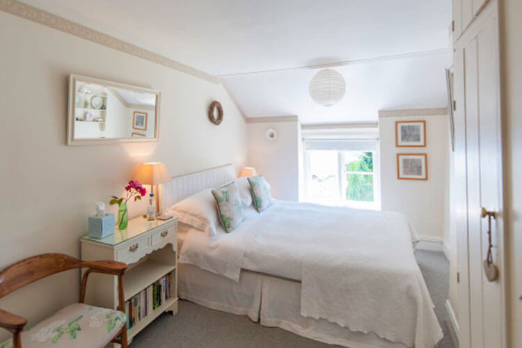 Silver Cottage Bed and Breakfast - Image 2 - UK Tourism Online