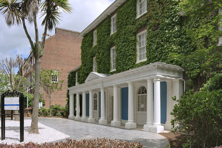 Southernhay House Hotel - Image 1 - UK Tourism Online